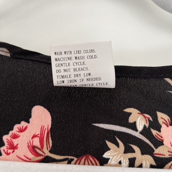 NWOT black & floral dress - Picture 4 of 5